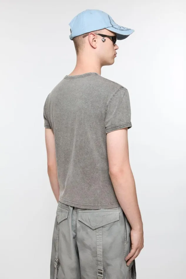 Acne Studios Blurred Logo Tshirt 8211 Fitted Unisex Fit Faded Grey Men Tshirts Acne Studios Blurred Logo Tshirt 8211 Fitted Unisex Fit Faded Grey Men Tshirts