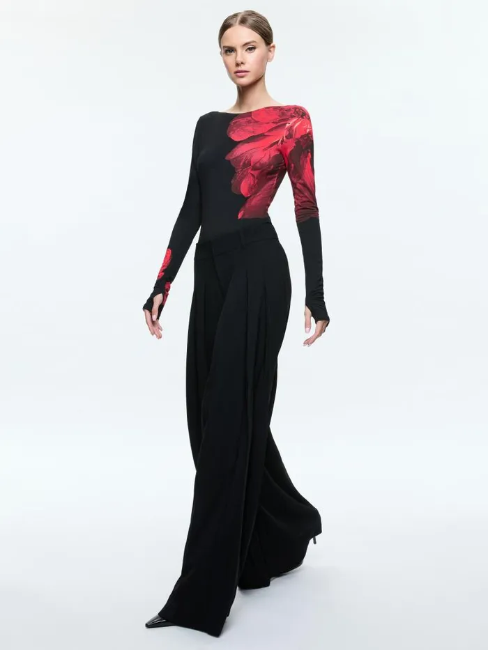 Alice Olivia MASAKO LONG SLEEVE OPEN BACK BODYSUIT WITH THUMBHOLES Peony Petals Bright Ruby Women Tops