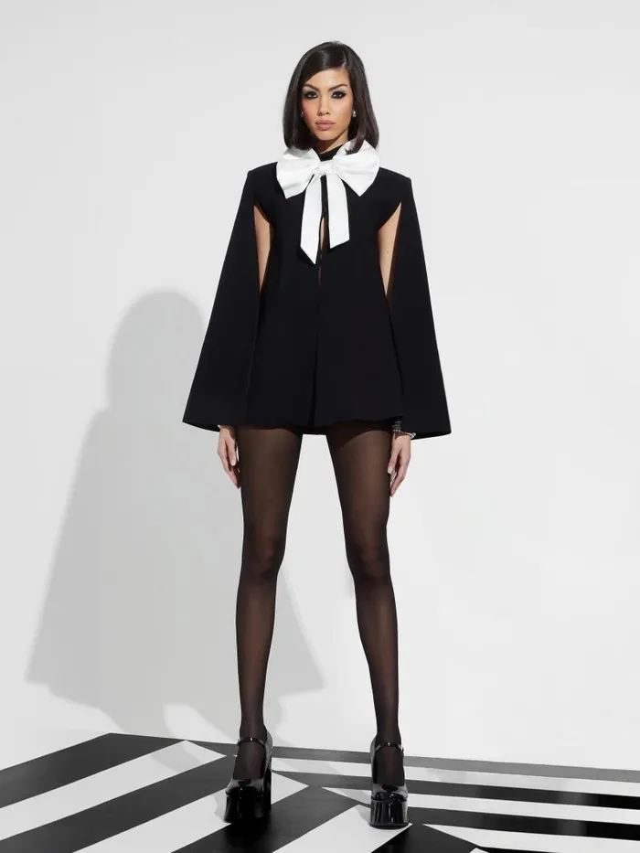 Alice Olivia PHILIPPA BOW FRONT CROPPED CAPE Blackoff White Women Jackets Coats