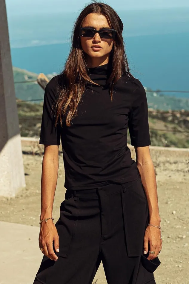 Ashley Top In Black Black Women Bohme Tops