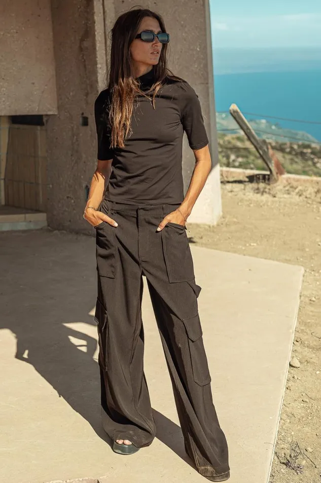 Ashley Top In Black Black Women Bohme Tops