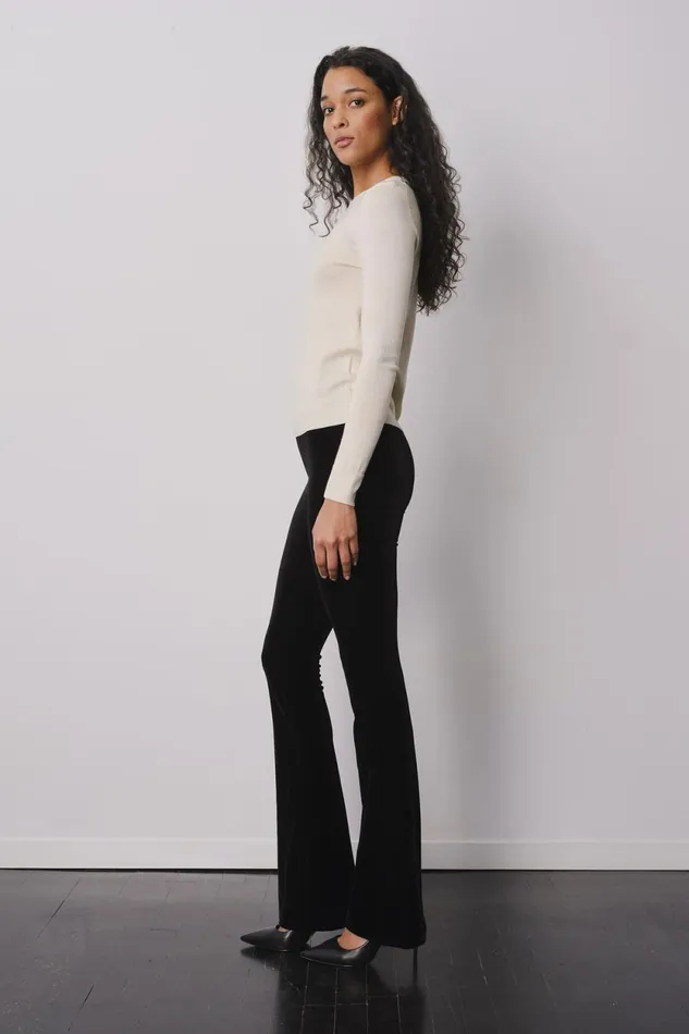 Avenue Montaigne BELLINI Velvet Black Women Pants Avenue Montaigne BELLINI Velvet Black Women Pants