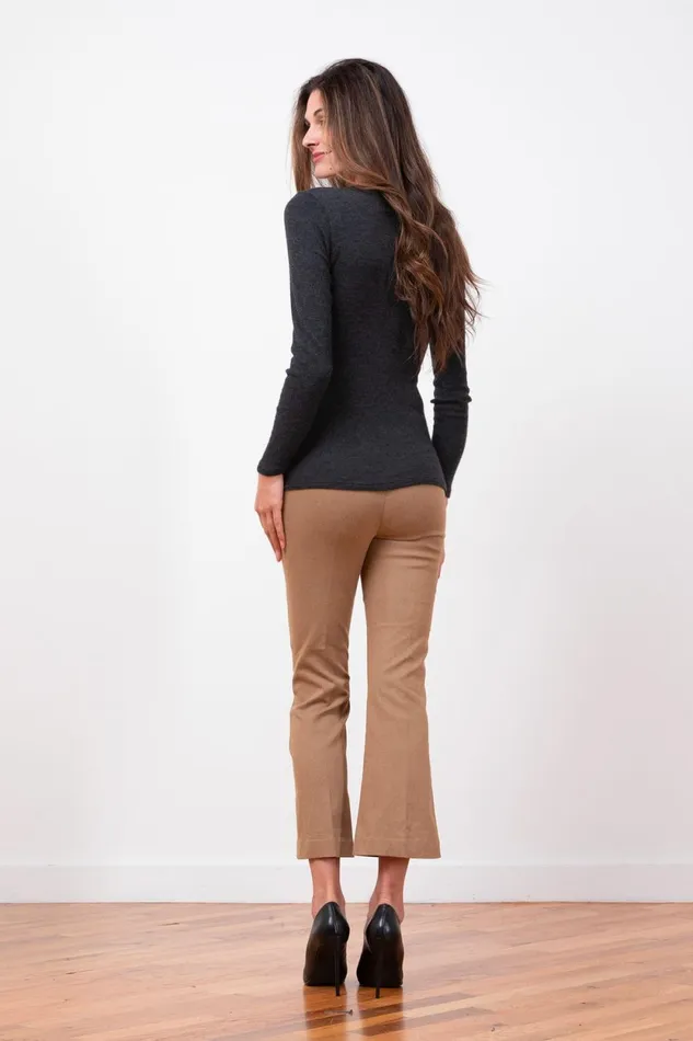 Avenue Montaigne LEO Flannel Camel Women Pants Avenue Montaigne LEO Flannel Camel Women Pants