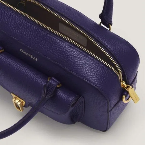 Coccinelle Beat Soft Medium Royal Blue Women Coccinelle Top Handle Bag Coccinelle Beat Soft Medium Royal Blue Women Coccinelle Top Handle Bag