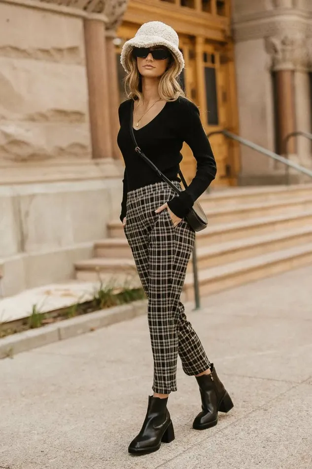 Demi VNeck Sweater In Black Black Women Bohme Tops