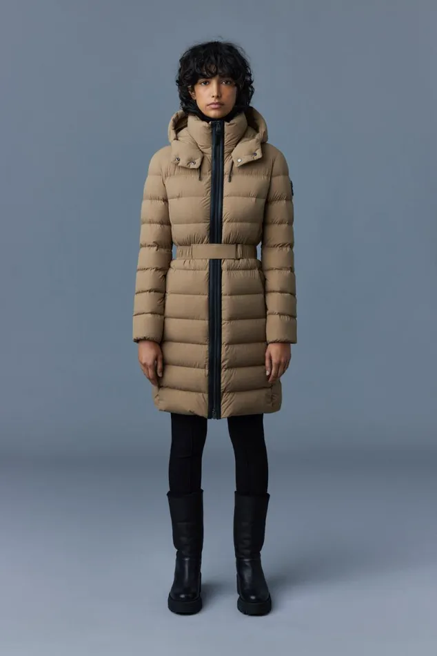 Downs and Jackets Women Mackage ASHLEY Stretch Light Down With Removable Hood Black