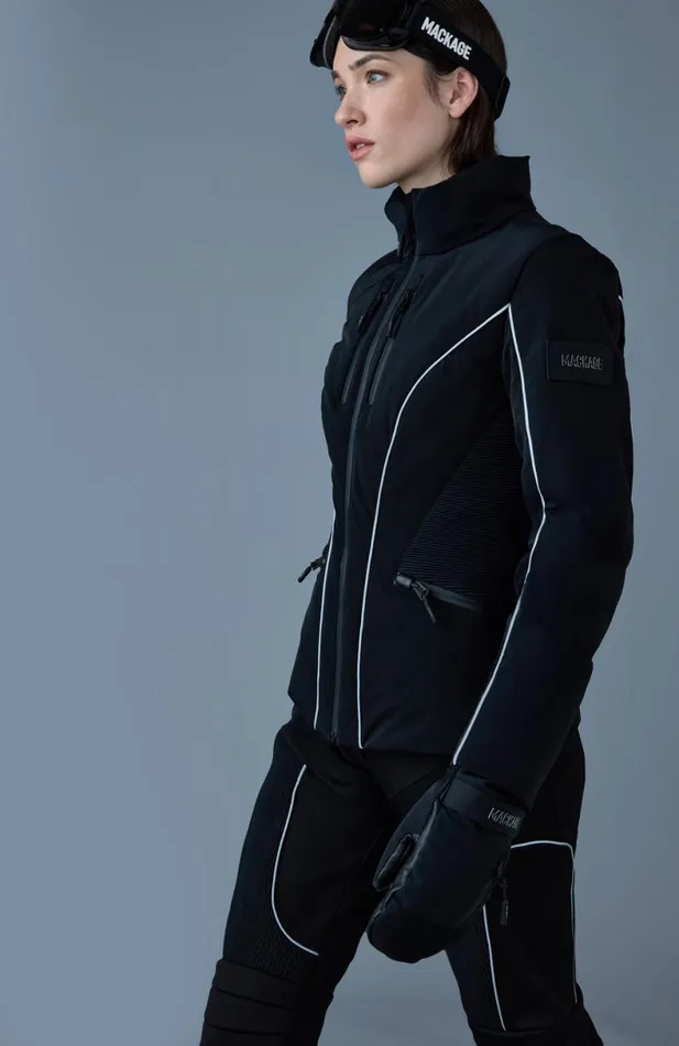 Downs and Jackets Women Mackage SANDRA Smocked Detailed Technical Ski Jacket Black