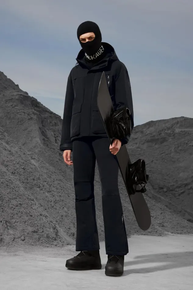 Jackets Men Mackage FROST AGILE360 Down Ski Jacket Black Jackets Men Mackage FROST AGILE360 Down Ski Jacket Black