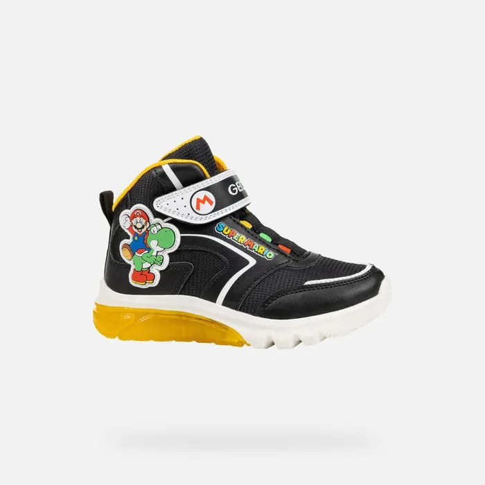 Kids Geox Sneakers CIBERDRON JUNIOR BlackYellow Nintendo 8211 Supermario Blackyellow