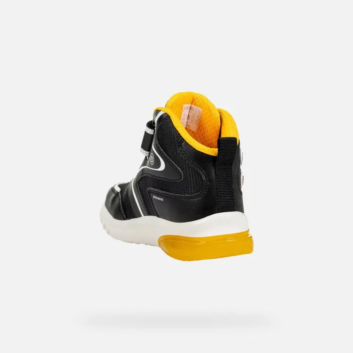 Kids Geox Sneakers CIBERDRON JUNIOR BlackYellow Nintendo 8211 Supermario Blackyellow