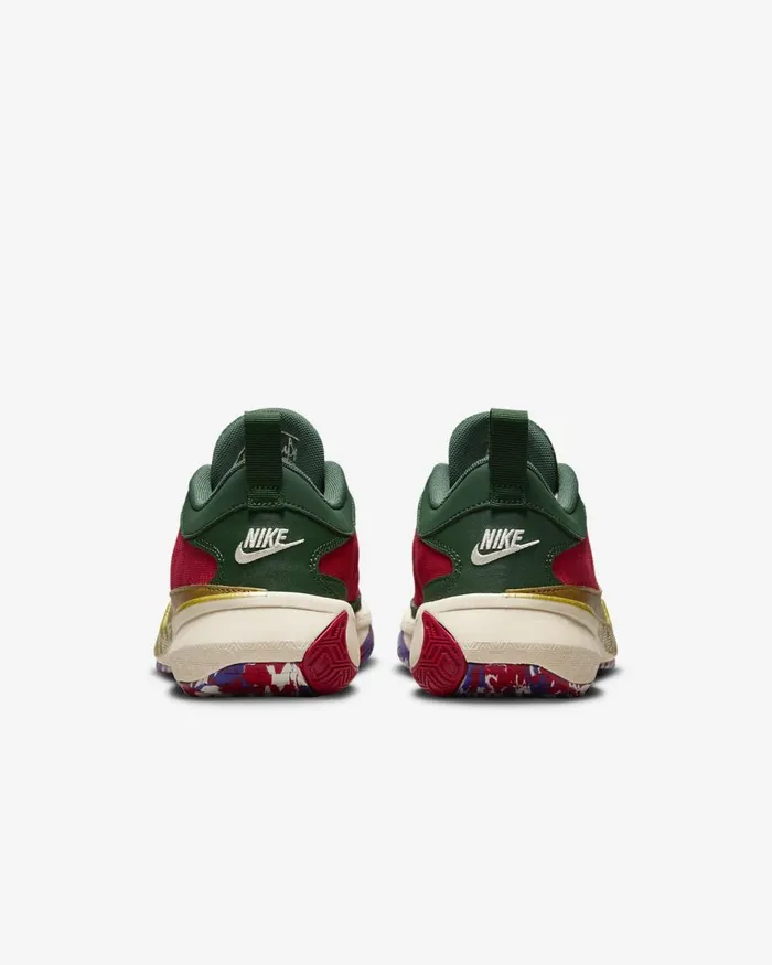 Kids Nike Basketball Freak 5 039Loyalty039 Gym Redcourt Purpleflat Opalmetallic Gold
