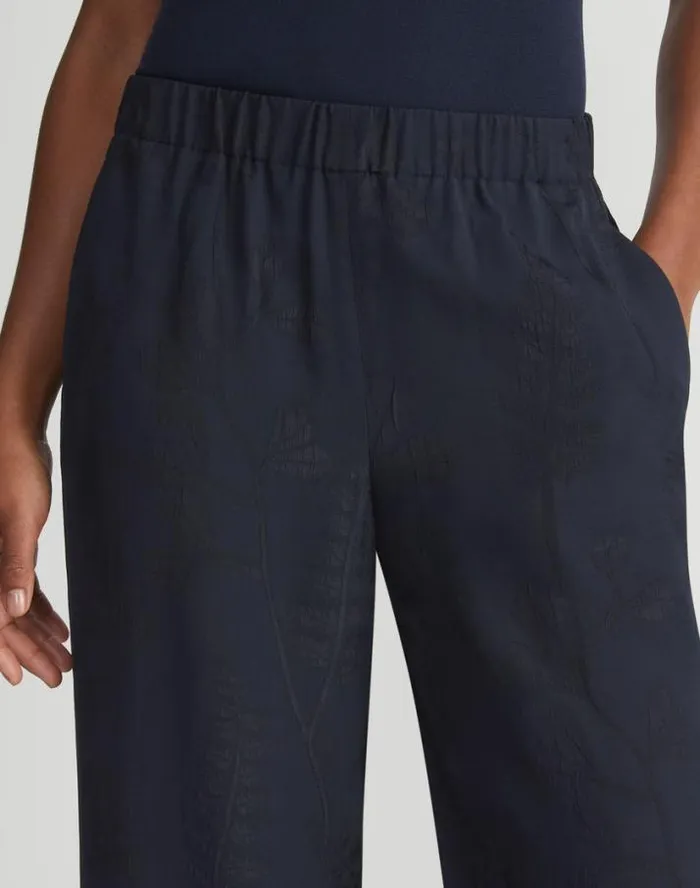 Lafayette 148 New York Flora Bloom Cloqu Jacquard Viscose Riverside Pant Navy Ready To Wear Pants and Shorts