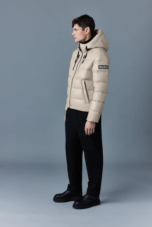 Light Down Jackets Men Mackage VICTOR Lustrous Light Down Jacket With Hood For Men Black Light Down Jackets Men Mackage VICTOR Lustrous Light Down Jacket With Hood For Men Black