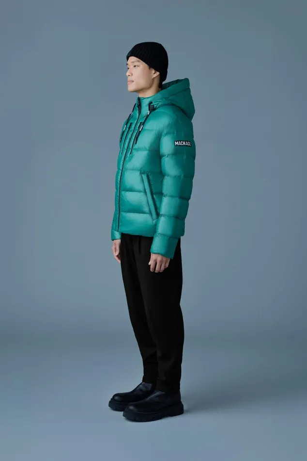 Light Down Jackets Men Mackage VICTOR Lustrous Light Down Jacket With Hood For Men Black Light Down Jackets Men Mackage VICTOR Lustrous Light Down Jacket With Hood For Men Black