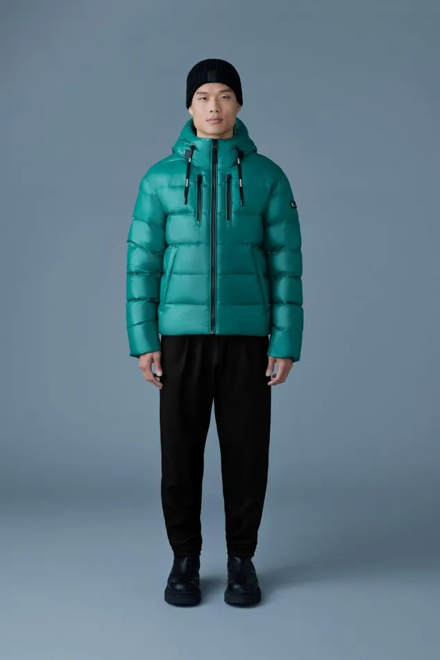 Light Down Jackets Men Mackage VICTOR Lustrous Light Down Jacket With Hood For Men Black Light Down Jackets Men Mackage VICTOR Lustrous Light Down Jacket With Hood For Men Black