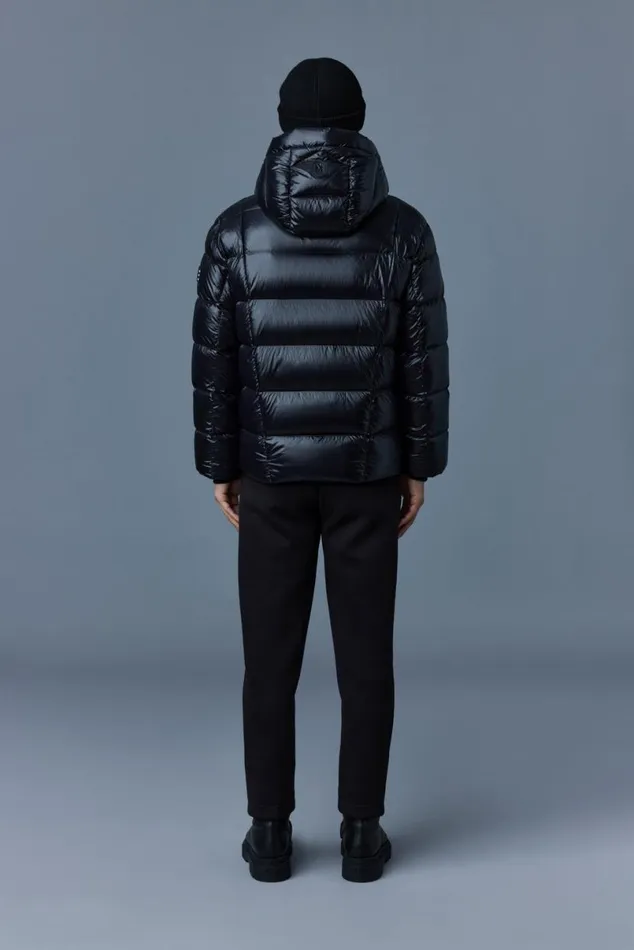 Light Down Jackets Men Mackage VICTOR Lustrous Light Down Jacket With Hood For Men Black Light Down Jackets Men Mackage VICTOR Lustrous Light Down Jacket With Hood For Men Black