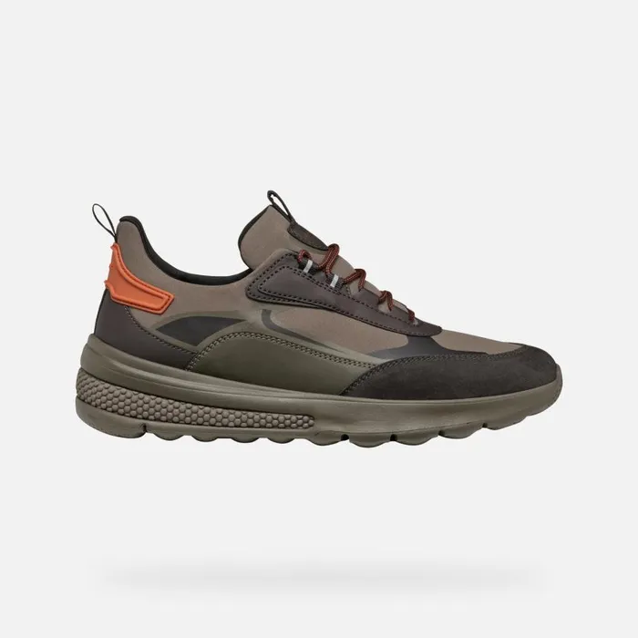 Man Geox Sneakers SPHERICA ACTIF MAN Dove GreyBlack Low Top Sneakers Dove Greyblack