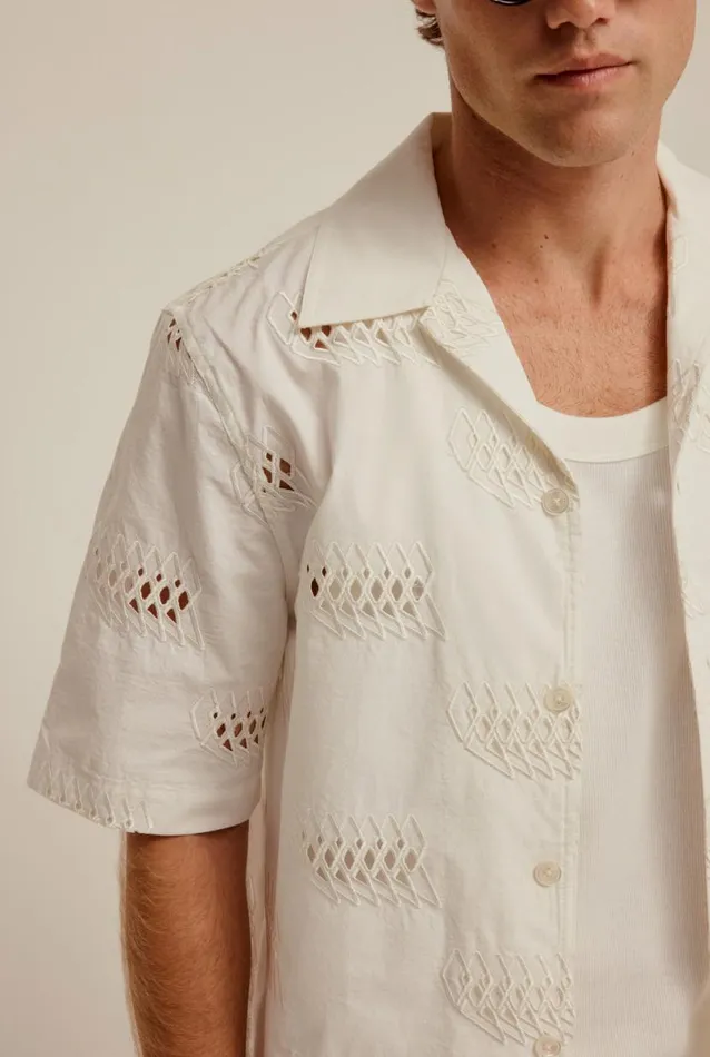Man Venroy Shirts Embroidered Relaxed Cotton Camp Collar