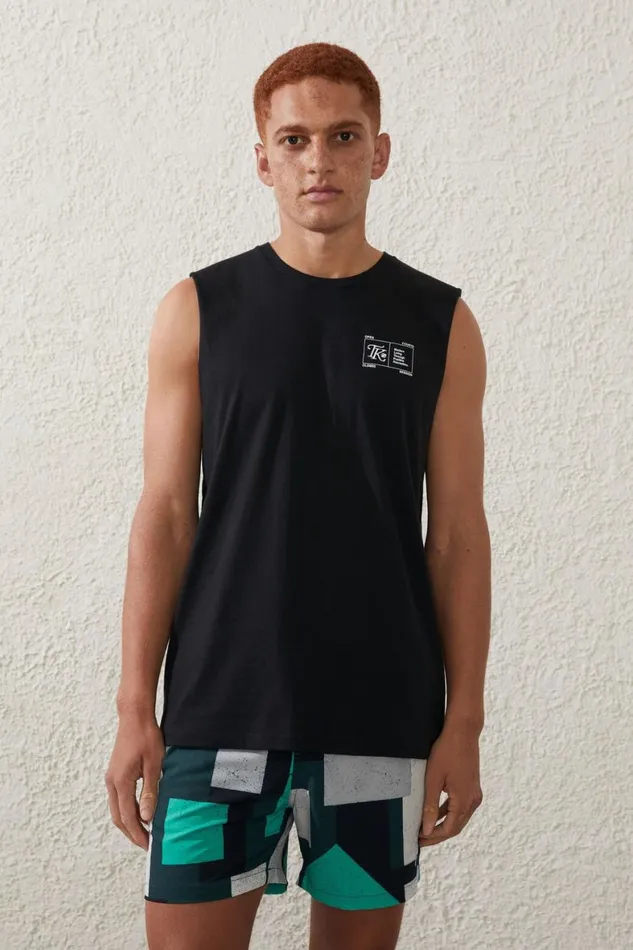 Men Activewear Cotton On Active Kokkinakis Tech Short Pine Grove Holly Green Patchwork