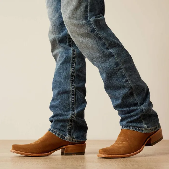 Men Denim Ariat M2 Traditional Relaxed Buster Boot Cut Jeans Dakota Men Denim Ariat M2 Traditional Relaxed Buster Boot Cut Jeans Dakota