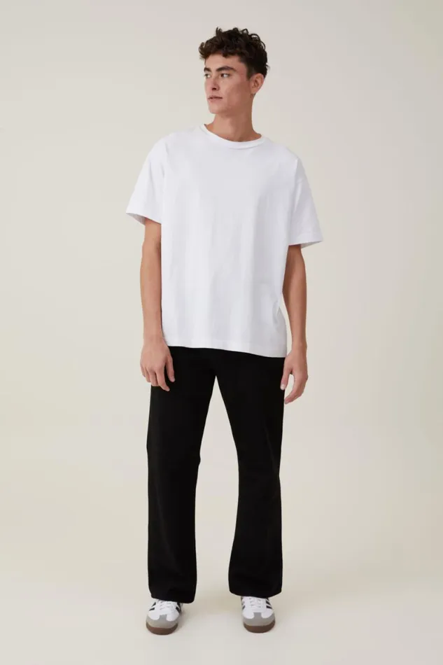Men Jeans Cotton On Relaxed Boot Cut Jean Heartbreaker Black