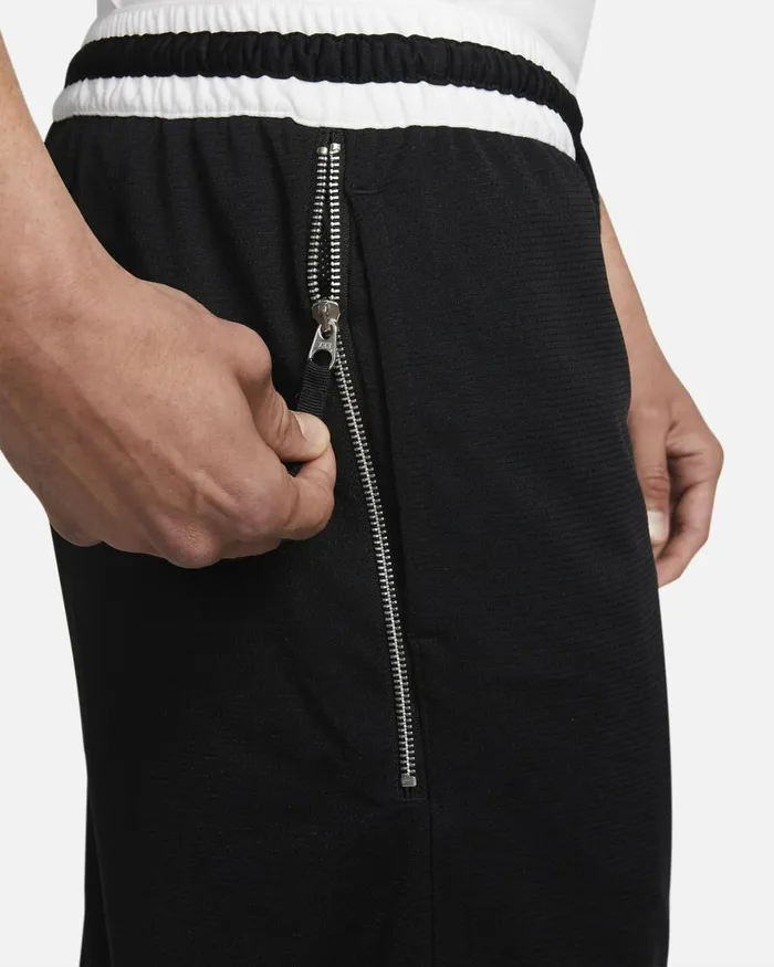 Men Nike Shorts DriFIT DNA Blackwhite