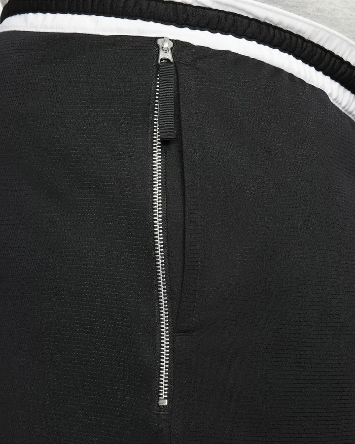 Men Nike Shorts DriFIT DNA Blackwhite