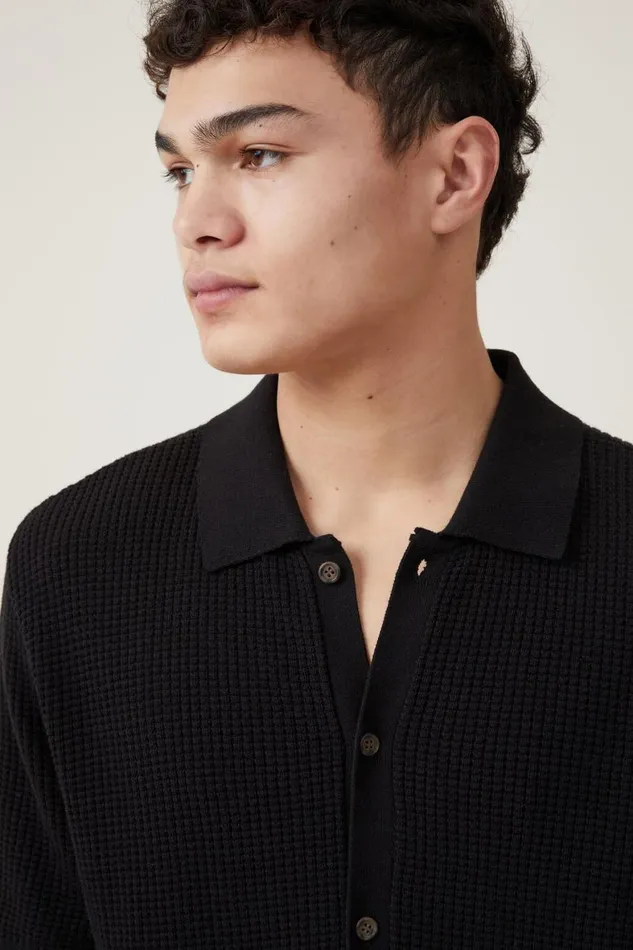 Men Shirts and Polos Cotton On Pablo Short Sleeve Shirt Washed Black