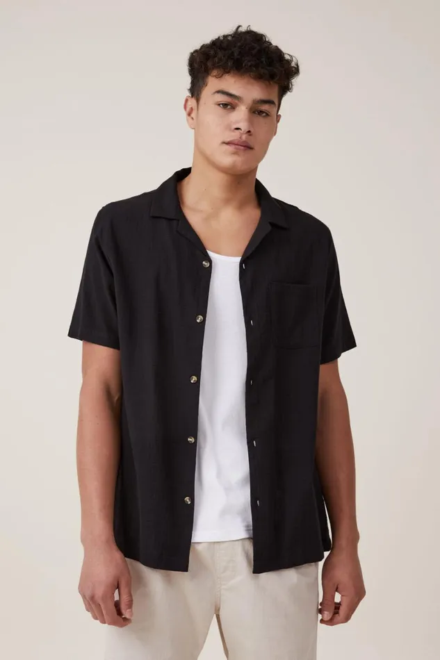 Men Shirts and Polos Cotton On Riviera Short Sleeve Shirt Black