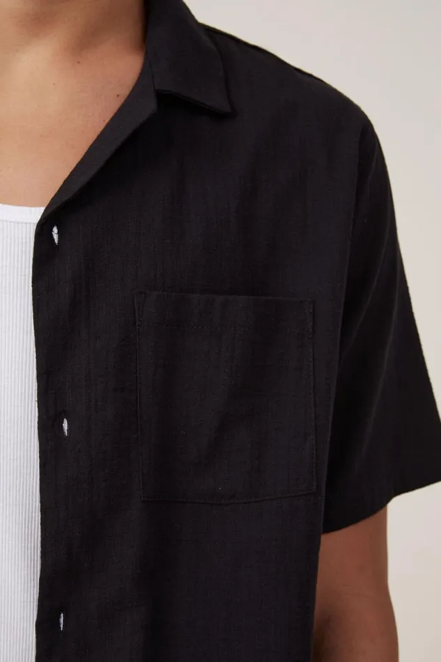Men Shirts and Polos Cotton On Riviera Short Sleeve Shirt Black
