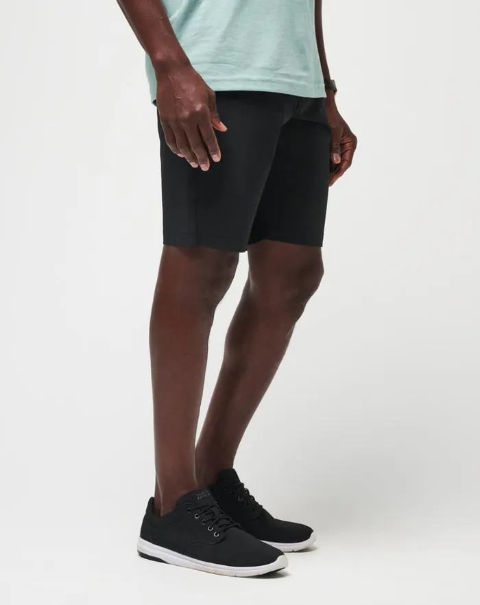 Men Shorts TravisMathew BECK SHORT 95IN Black Men Shorts TravisMathew BECK SHORT 95IN Black