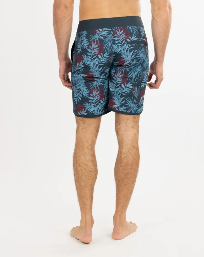 Men Shorts TravisMathew PARTY HEARTY BOARDSHORT Blue Nights