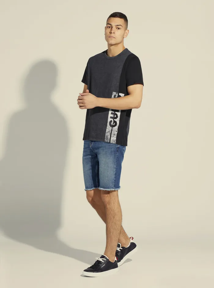 Men Tees and Tanks GUESS Black Alaska Logo Tshirt