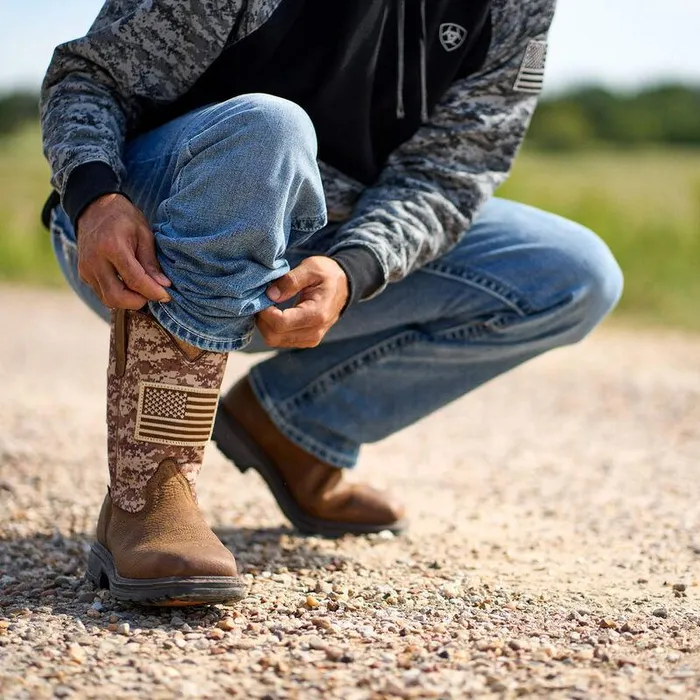 Men Western Boots Ariat WorkHog Patriot Steel Toe Work Boot Earthand Sand Camo Men Western Boots Ariat WorkHog Patriot Steel Toe Work Boot Earthand Sand Camo