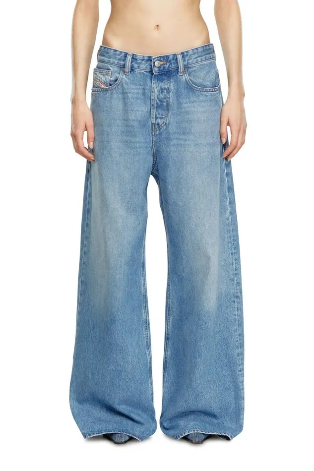 MenWomen Diesel Jeans Relaxed Jeans 1996 DSire 09I29 Light Blue MenWomen Diesel Jeans Relaxed Jeans 1996 DSire 09I29 Light Blue