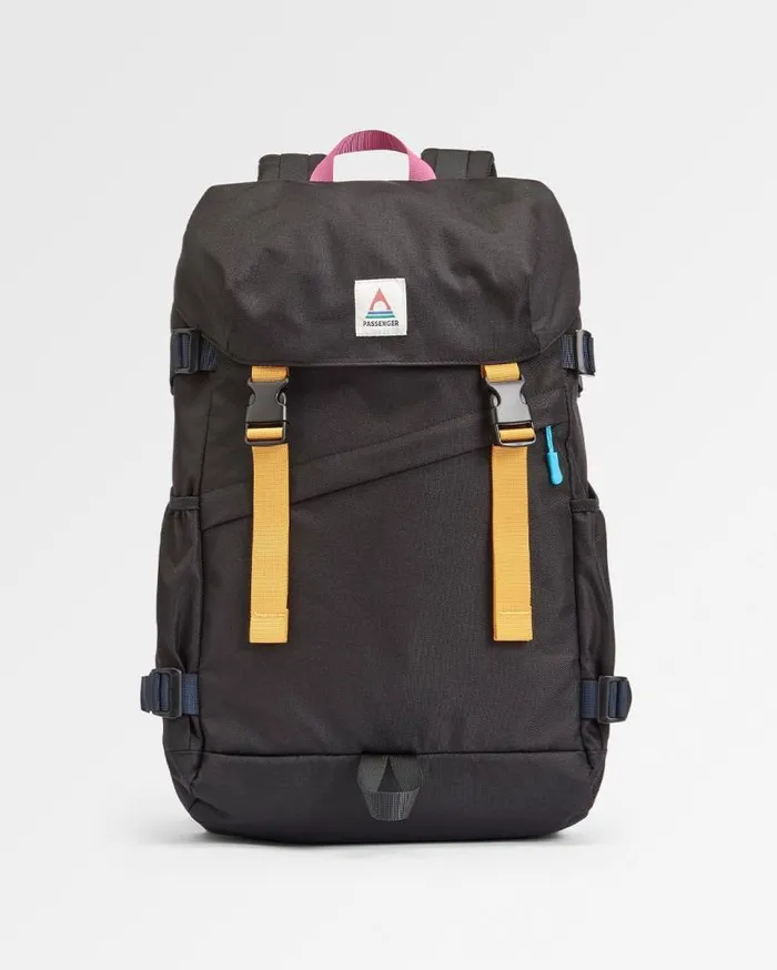Passenger Clothing Boondocker Recycled 26L Backpack Black WomenMen Backpacks and Bags