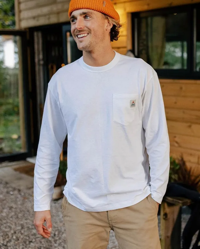 Passenger Clothing Heritage Recycled Cotton LS TShirt White Men TShirts and Vests
