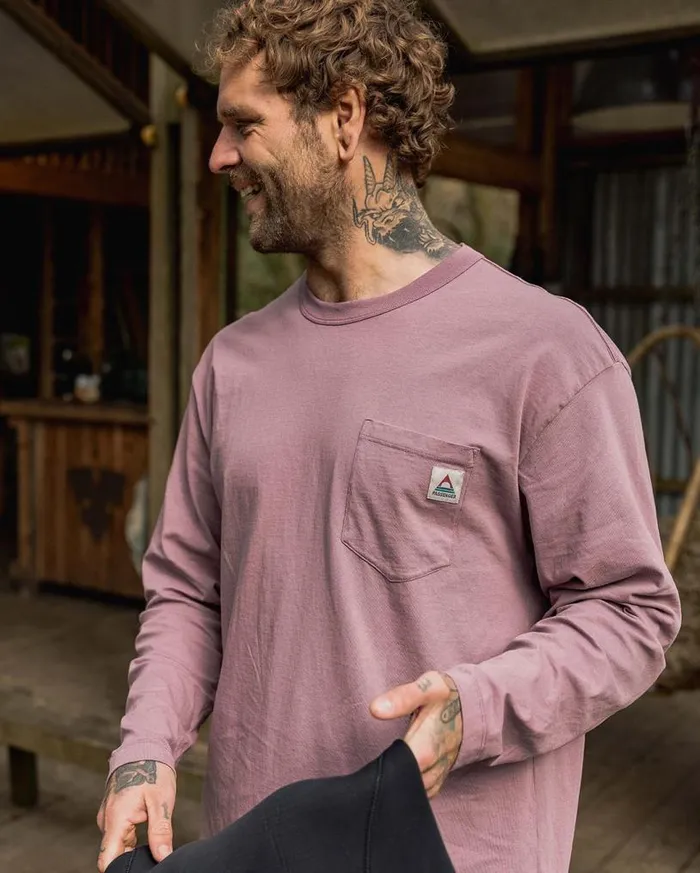 Passenger Clothing Heritage Recycled Relaxed Fit LS TShirt Grape Men TShirts and Vests
