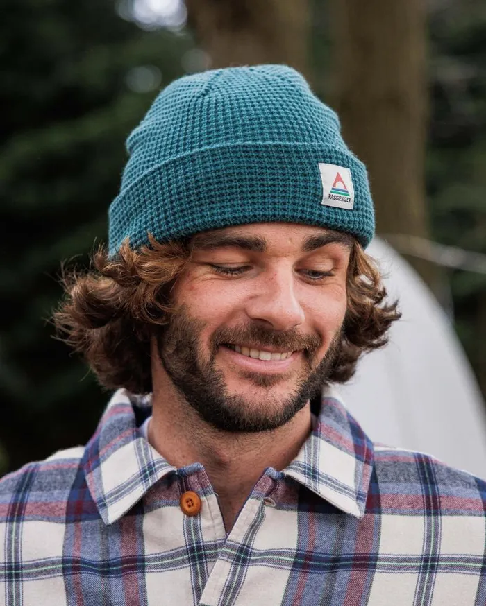 Passenger Clothing Moss Double Layer Recycled Waffle Beanie Mediterranean WomenMen Beanies
