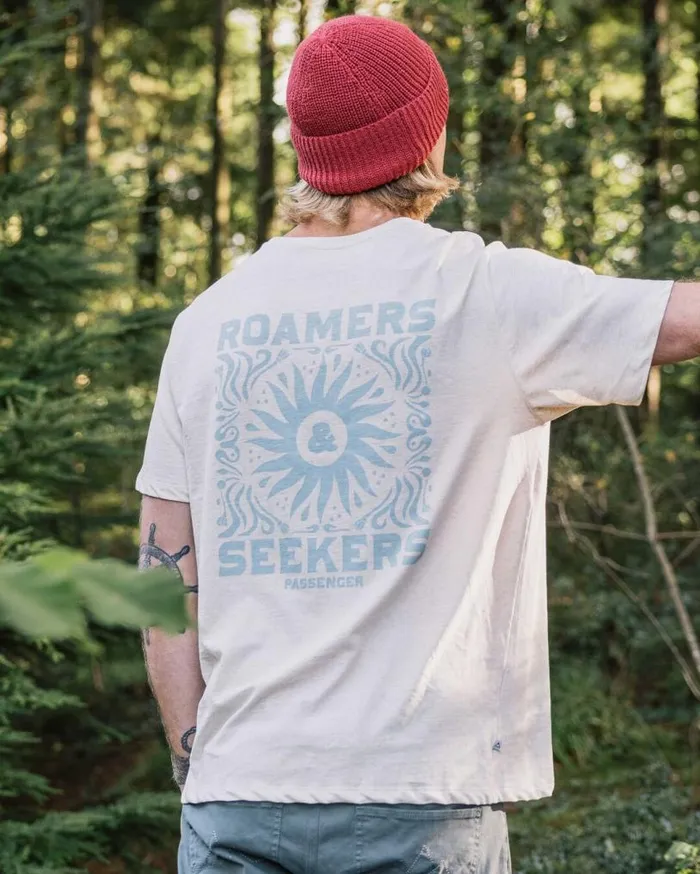 Passenger Clothing Shine Organic Cotton TShirt Milky Marl Men TShirts and Vests