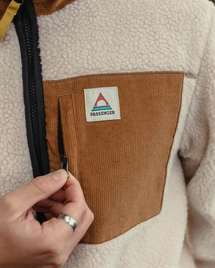 Passenger Clothing Trekker Recycled DeepPile Sherpa Fleece Warm Ivory Men Fleece