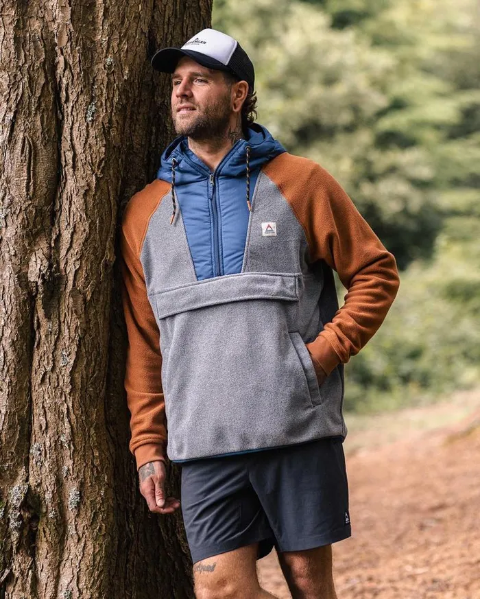 Passenger Clothing Woodland Hooded 12 Zip Polar Fleece Grey Marl Men Fleece
