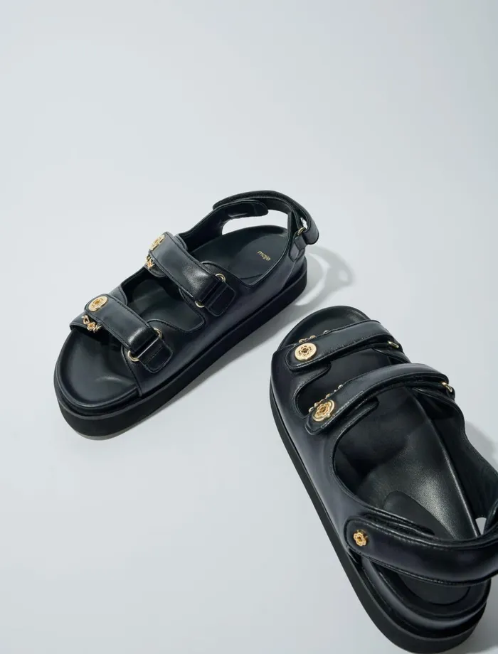 Pumps and Sandals Women Maje Flat Leather Sandals Black