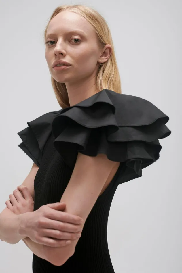 Questa Puff Midi Dress Black Women Aje Midi Dresses