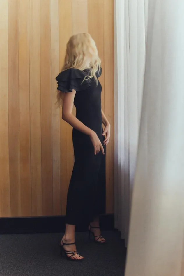 Questa Puff Midi Dress Black Women Aje Midi Dresses