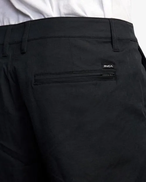 Rvca Back In Hybrid 19034 Shorts Black Men Shorts and Hybrids