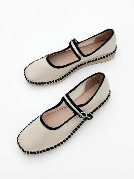 Shoes Women Peonia Shoe Ecru Black Lisa Says Gah Shoes Women Peonia Shoe Ecru Black Lisa Says Gah