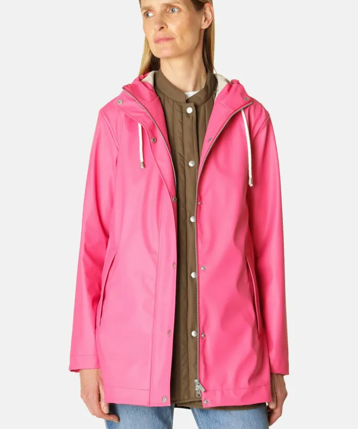Short Rain Jacket 8211 Magenta Rainwear Ilse Jacobsen Raincoats Short Rain Jacket 8211 Magenta Rainwear Ilse Jacobsen Raincoats