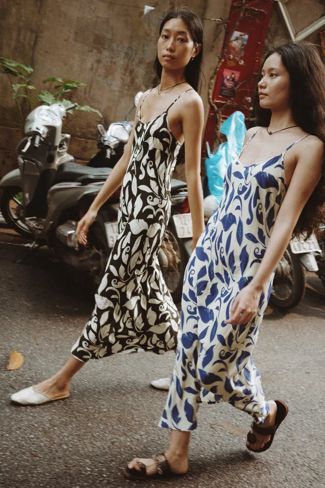 Tatum Slip Dress Black Women Chan Luu Dresses