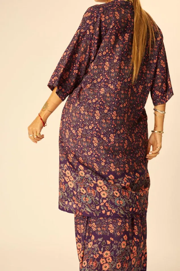 Tops Shop Natalie Martin LENNON KIMONO Petite Fleur Aubergine